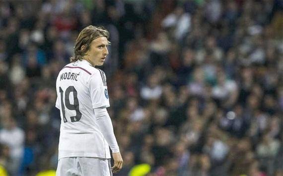 HWG！罗马诺：切尔西母公司签下16岁布基纳法索中场宗戈