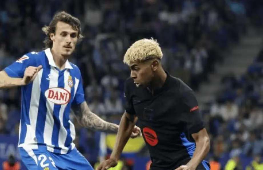 [图]爱德华兹26+5鲍威尔21分 森林狼扑灭热火迎三连胜