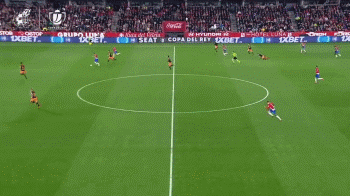 双面球星！皇马球星维尼修斯距离成为超级巨星，还缺少什么？