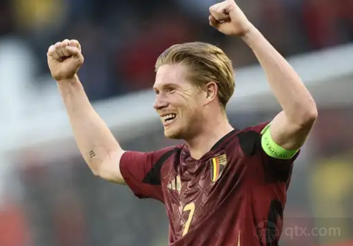 “小”游戏 大反响 腾讯小人国新游引爆市场