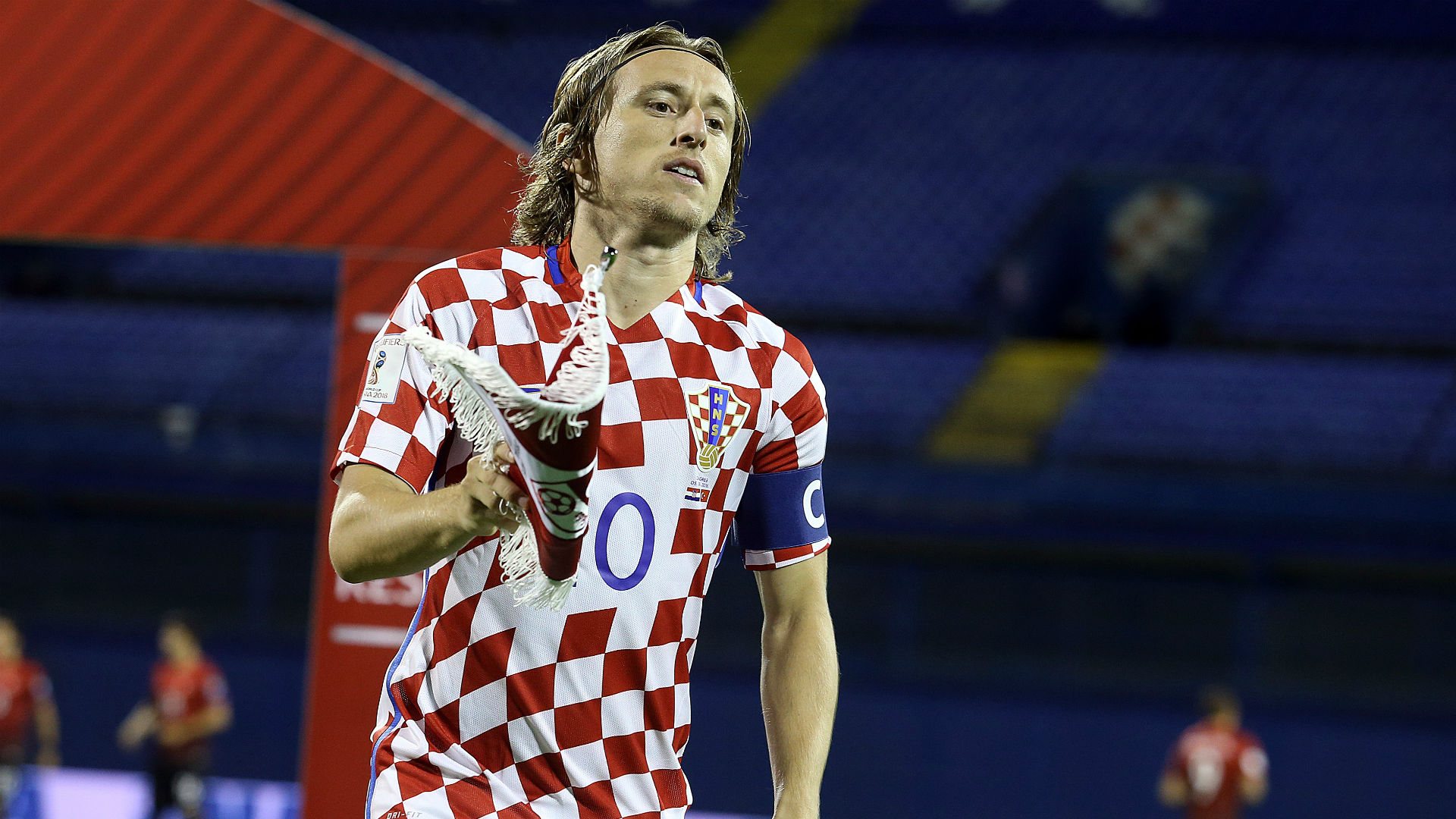 基本防守千瘡百孔 湖人已是病入膏肓