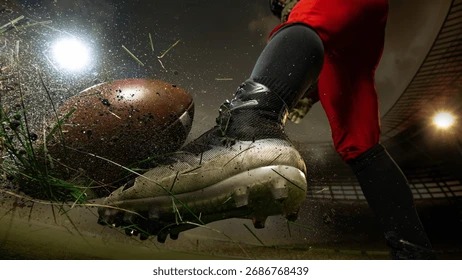 凭借《如鸢》，灵犀10月收入狂飙至榜4，米哈游再次跌出前三